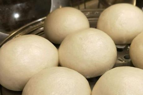 蒸馒头在线视频,轻松掌握传统美食制作技巧