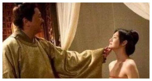 老色妇女在线视频,揭秘网络色情传播的内幕与危害  第3张